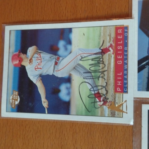 Autographed Rookie BB CARDS - Picture 5 of 5